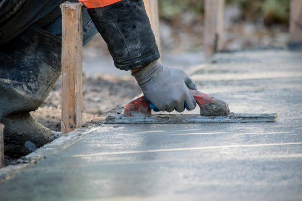 Best Concrete Walkway Installation  in Oakmont, PA